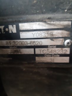 Cambio di autocarro tipo EATON Model FS839A Y08319 serialTC548232 usato