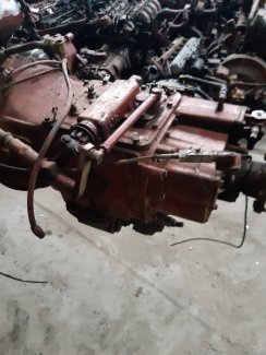 Cambio di autocarro tipo EATON  y66033 