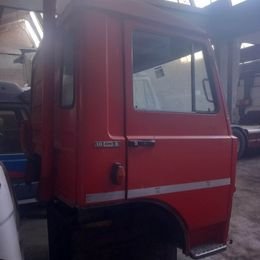Cabina usata Om 50 